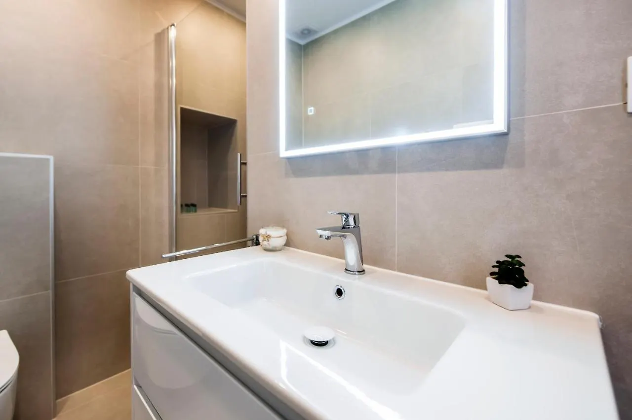 The Yellow House Apartments Rovinj Kroatien