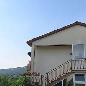 Anita Apartment